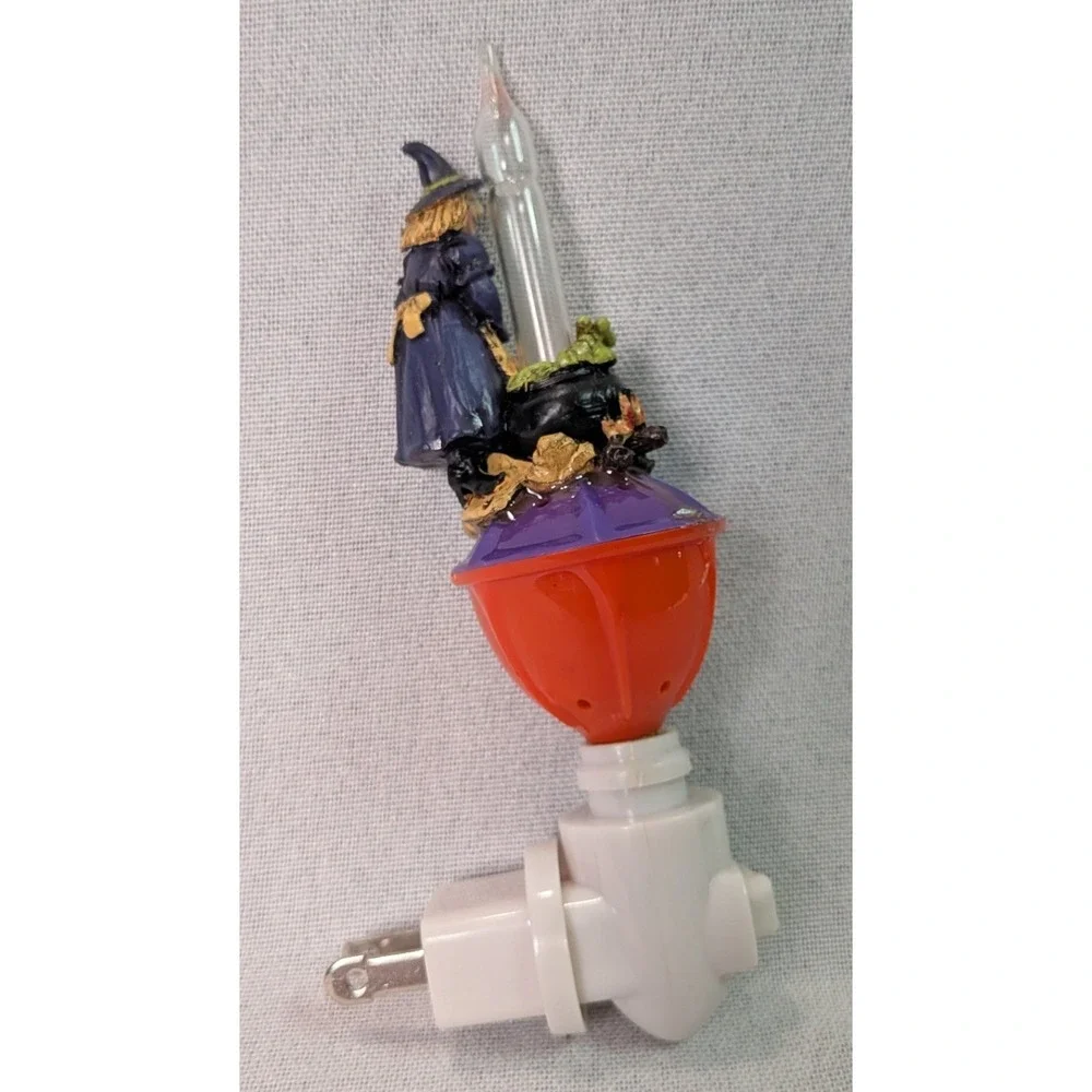 Witch Bubble Light Night Light Unisex OS Multicolor Excellent Spooky